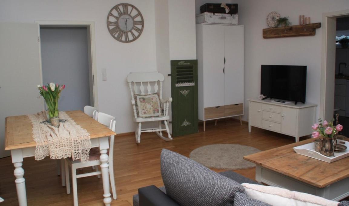 Gemuetliche Ferienwohnung In Edesheim An Der Weinstrasse Esterno foto